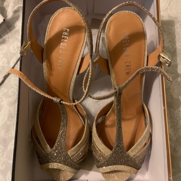 chelsea crew Shoes - Chelsea Crew Diana Gold Sandal Size 9